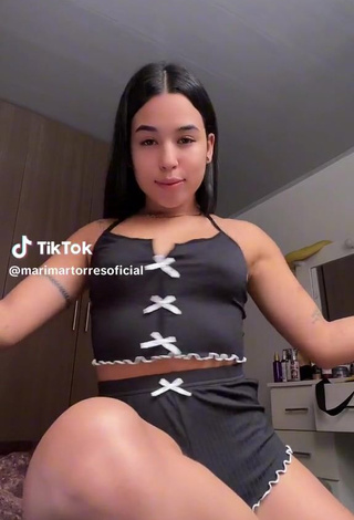 1. Sultry Marimar Torres while Twerking Braless and Bouncing Tits