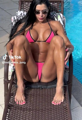 1. Sultry Indianara Jung Shows Cleavage in Bikini while Leg Spread (Side Boob)