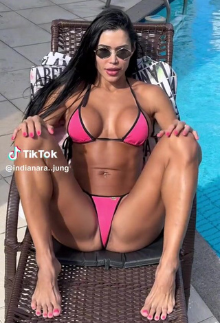 Sultry Indianara Jung Shows Cleavage in Bikini while Leg Spread (Side Boob)