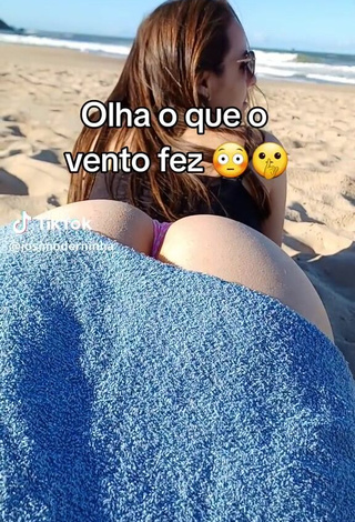 6. Sultry Josi moderninha Shows Asshole at the Beach