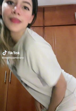 1. Sweetie Melosita Zambrano in Panties while Twerking (Upskirt)