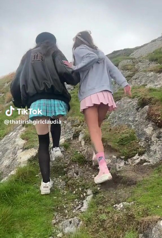 1. Titillating thatirishgirlclaudia Shows Butt (Upskirt)