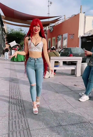 2. Sweetie Bella Dueñas Shows Cleavage in Crop Top in a Street