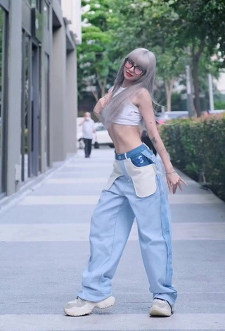 6. Sweet Bùi Thảo Ly in Cute White Crop Top