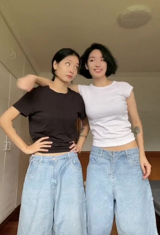 Sweetie Karina & Kamila in Crop Top