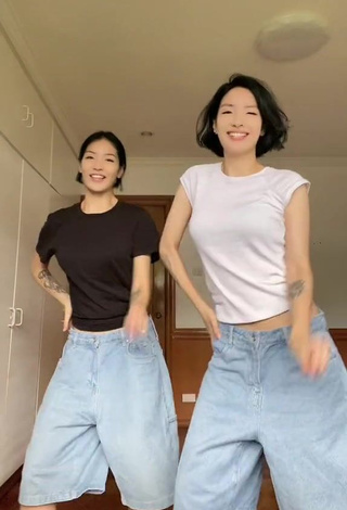 2. Sweetie Karina & Kamila in Crop Top