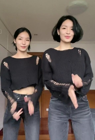 Sexy Karina & Kamila in Black Crop Top