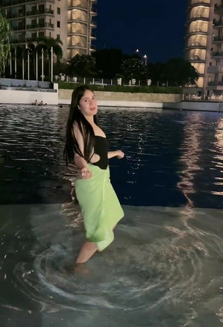 5. Adorable Christian Mae Shows Cleavage at the Pool