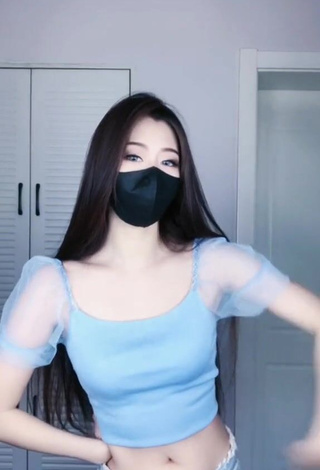 Han Qui in Seductive Blue Crop Top