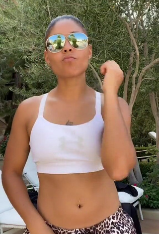 5. Sexy Crissa Jackson Shows Cleavage in Crop Top