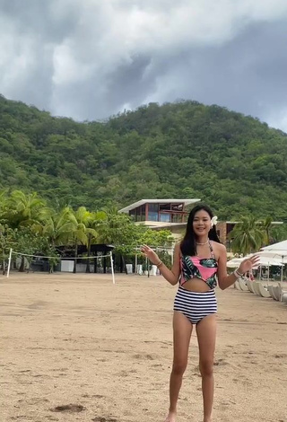 Sexy Eya Borja Shows Cleavage in Swimsuit