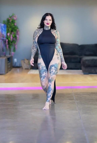 3. Fine Heidi Lavon in Sweet Black Dress