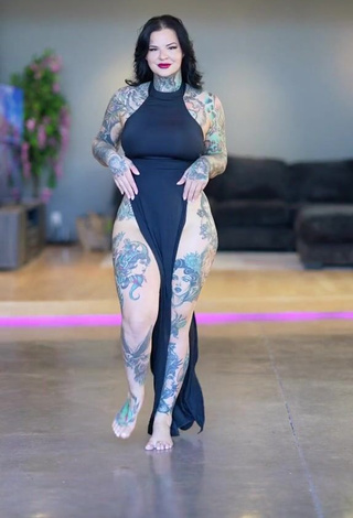 5. Fine Heidi Lavon in Sweet Black Dress