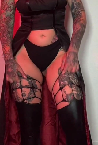 4. Sexy Heidi Lavon in Black Panties