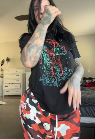 4. Luscious Heidi Lavon Braless (Underboob, Side Boob)