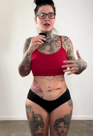 3. Sultry Heidi Lavon in Black Panties