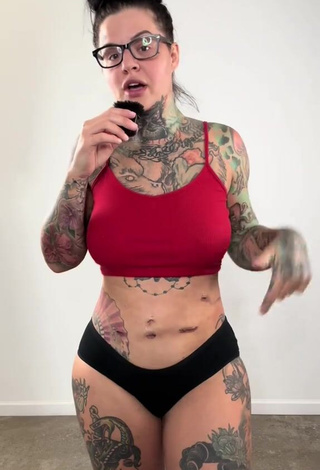 4. Sultry Heidi Lavon in Black Panties