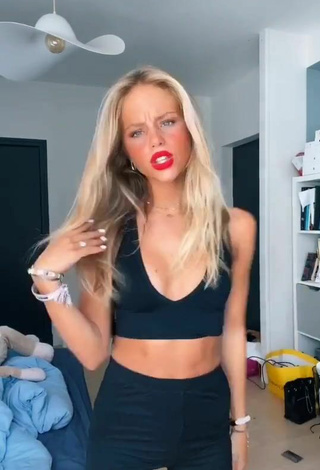 3. Sweetie Kiara.amt in Black Crop Top