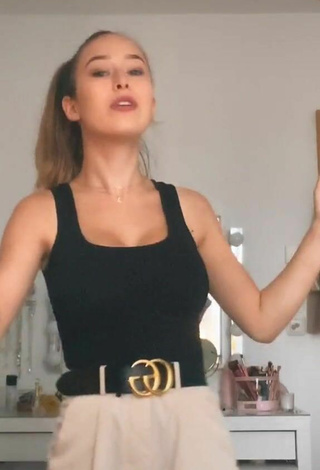 Sultry Laura Sophie in Black Tank Top