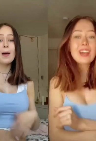 5. Hot Laura Sophie Shows Cleavage in Blue Crop Top