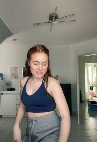 3. Amazing Leonie Leoobalys in Hot Blue Crop Top