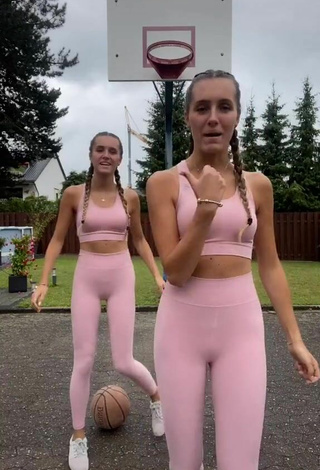 Sultry Leonie & Sophie Leso in Pink Leggings