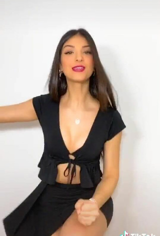 3. Sweetie Elisa Maino in Black Crop Top