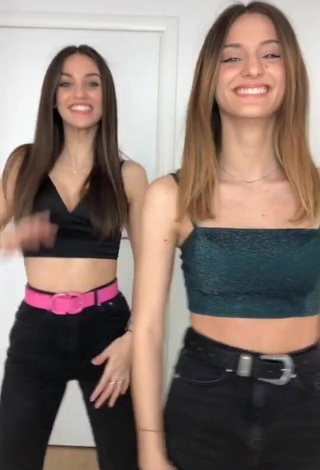 Luscious Arianna & Aurora in Crop Top