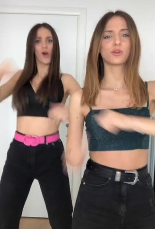 3. Luscious Arianna & Aurora in Crop Top