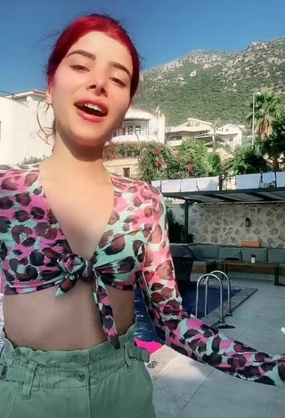 3. Hottie Merve Yalçın in Leopard Crop Top at the Pool