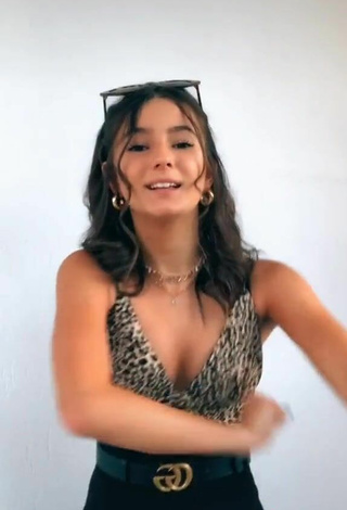 5. Amazing Rebecca Gradoni in Hot Leopard Crop Top