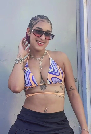 4. Pretty Jenny Camacho Shows Cleavage in Bikini Top (Side Boob)