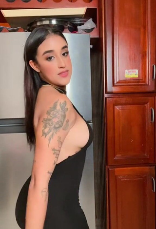 2. Hot Jenny Camacho in Black Overall (Side Boob)