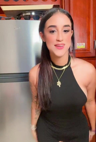 5. Hot Jenny Camacho in Black Overall (Side Boob)