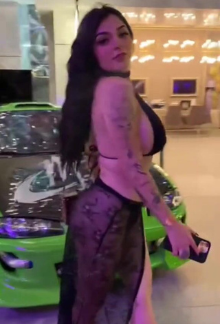 3. Attractive Karely Ruiz Shows Butt (Side Boob)