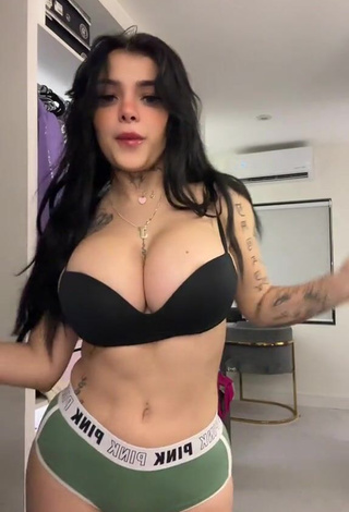 Luscious Karely Ruiz Shows Cleavage in Black Bra (Side Boob)