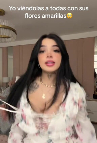 4. Luscious Karely Ruiz Shows Cleavage (Side Boob)