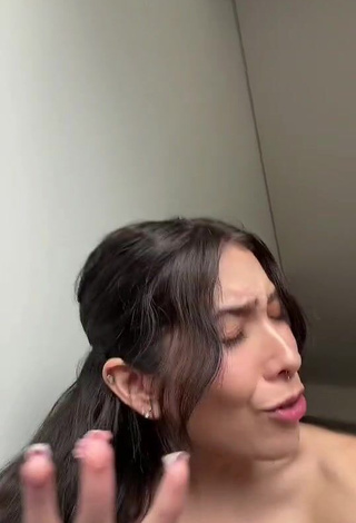 4. Amazing Lily Garcia Shows Cleavage (Side Boob)