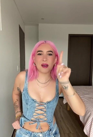 Luscious Lily Garcia Shows Cleavage in Crop Top (Side Boob)