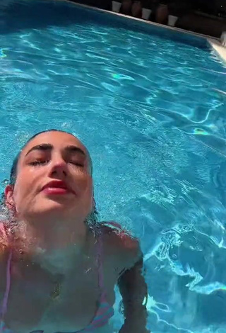 4. Adorable Lola Moreno Marco Shows Cleavage in Seductive Striped Bikini Top at the Pool (Side Boob)