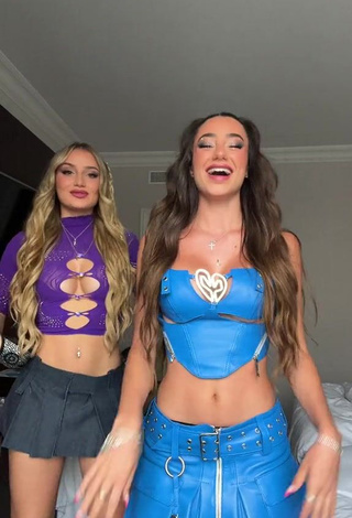 2. Magnificent Lola Moreno Marco Shows Cleavage in Blue Crop Top (Underboob)