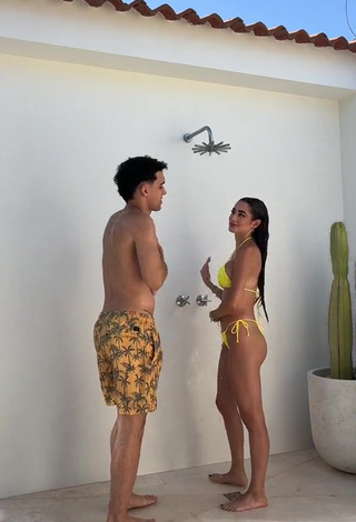 6. Sexy Lola Moreno Marco in Thong (Side Boob)