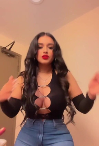 Luscious Marlene Santana Shows Cleavage in Black Top (Side Boob)