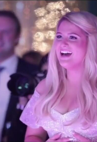 4. Beautiful Meghan Trainor Shows Cleavage