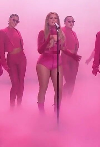 2. Sultry Meghan Trainor Shows Cleavage in Pink Bodysuit