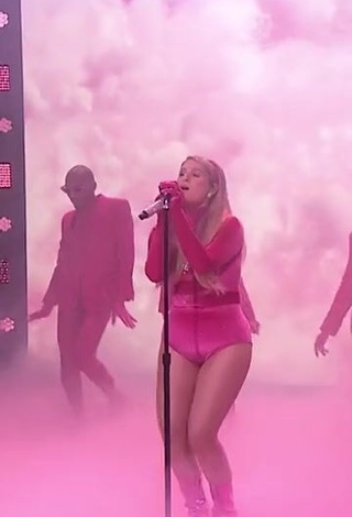 3. Sultry Meghan Trainor Shows Cleavage in Pink Bodysuit