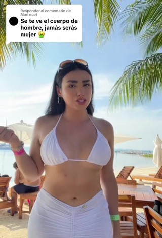 2. Hot Mirandah Shows Cleavage in White Bikini Top (Underboob, Side Boob)