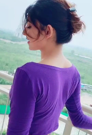 3. Sultry Nisha Bhatt in Leggings on the Balcony