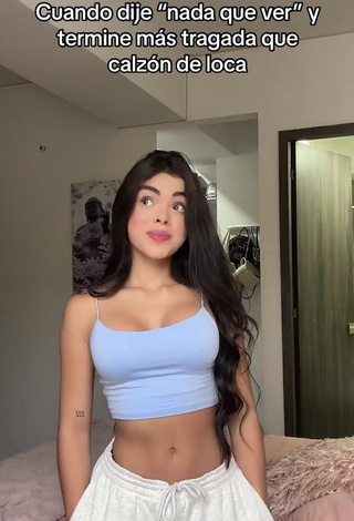 Cute priv_mav Shows Nipples