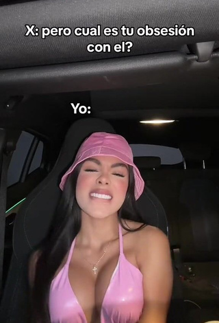 Beautiful priv_mav Shows Cleavage in Sexy Pink Bikini Top in a Car (Side Boob)